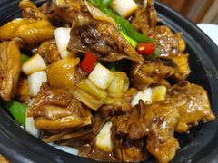 -东来菜馆•手抓海鲜家常菜•海鲜锅贴(鸽子窝店)