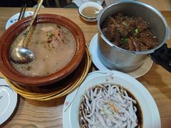 -董厨煨汤馆(车站路店)