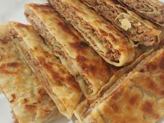 -溢心园香河肉饼总店
