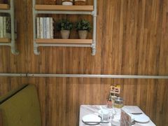 -汤城小厨•粤菜•靓汤(西直门凯德MALL店)