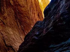 -天山神秘大峡谷