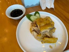 -侬佳蒸菜馆(听潮店)