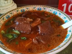 -金杨拉面王小吃面馆·牛三宝面·红烧牛肉粉