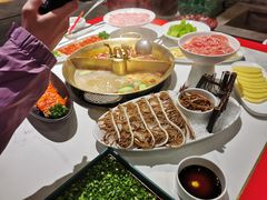-小龙翻大江文化火锅(太古里店)