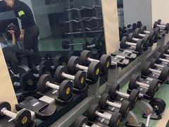 -宝力豪健身(中粮广场店)