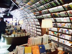-钟书阁(珍园店)
