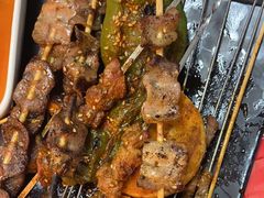 -许哥东北烧烤·铁丳烤串·宫后夹肉(繁花中心店)
