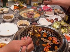 -黑金·寻焰自助百汇·烤肉·火锅(中街店)