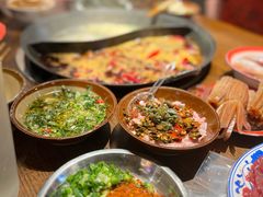 -萍姐火锅·公路夜市(武汉首店)