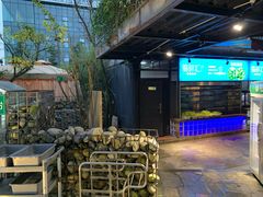 -二荆条·蜀鲜汇城市森林火锅