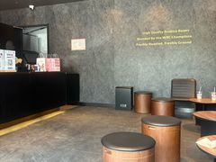 -瑞幸咖啡(显贵商务楼店)