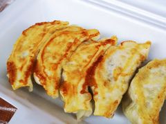 鲜肉韭菜煎饺-芬芳甜品(同福路店)