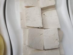 -泸沽肴(泸沽湖大洛水村农村信用社旁店)