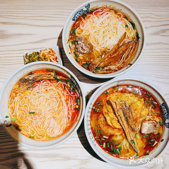 栖凤渡杨婆鱼粉(兴隆步行街店)