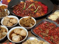 -萍姐火锅·公路夜市(武汉首店)