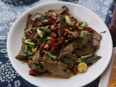 -临江餐馆二楼美食部落