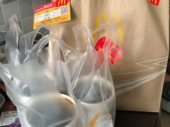 -麦当劳(普陀香溢花城店)