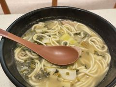 黑猪片儿川汤面-八角面馆(国大店)