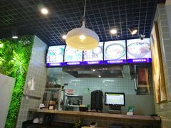 大堂-三根米线(王府井丹耀大厦店)