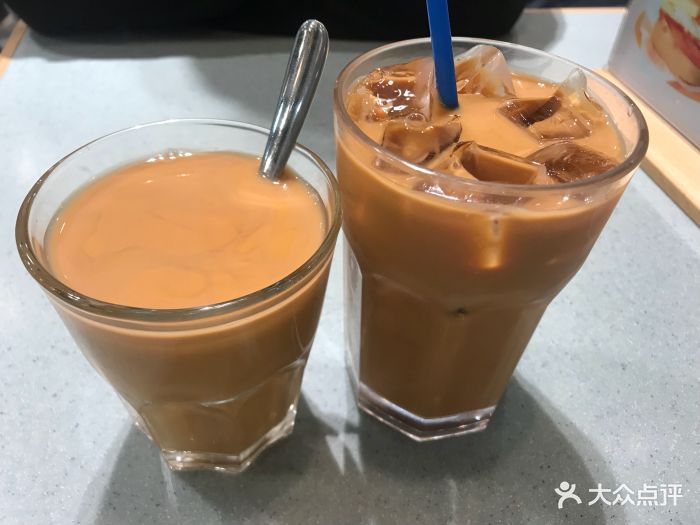 华嫂冰室冰奶茶图片 - 第1张