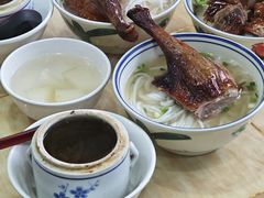 -香辉食馆(新兴路店)
