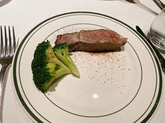 -Wolfgang’s Steakhouse 沃夫冈牛排馆(上海白玉兰广场店)