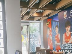 -瑞幸咖啡(杭州绿地中央店)