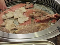 -本苑烤肉自助餐厅