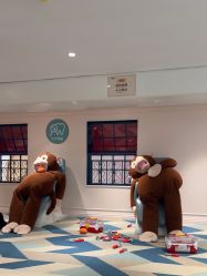 -奈尔宝·儿童乐园·亲子餐厅(华采天地店)