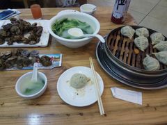 -地方名吃海鲜大馅蒸饺(北戴河店)