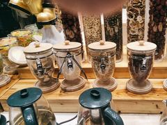 -新艺自助美食城(中山路店)
