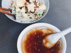 -辣辣小吃豆花米线(大观篆新农贸市场店)