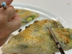 生煎小棠菜锅贴-凤凰楼酒家·粤宴点心(华强北店)