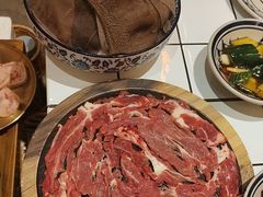 -旧街市鲜货老火锅(大光路店)