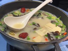 -红满堂·龙虾·牛蛙·淮扬菜(濠北路店)