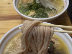 -文山荷鲜居(翠湖店)