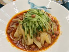 凉皮-乡村馕坑肉·烧烤·新疆菜·本地人更爱吃(阿勒泰首店)