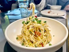 香葱拌笋衣-小大董·烤鸭(观景餐厅·南京西路店)