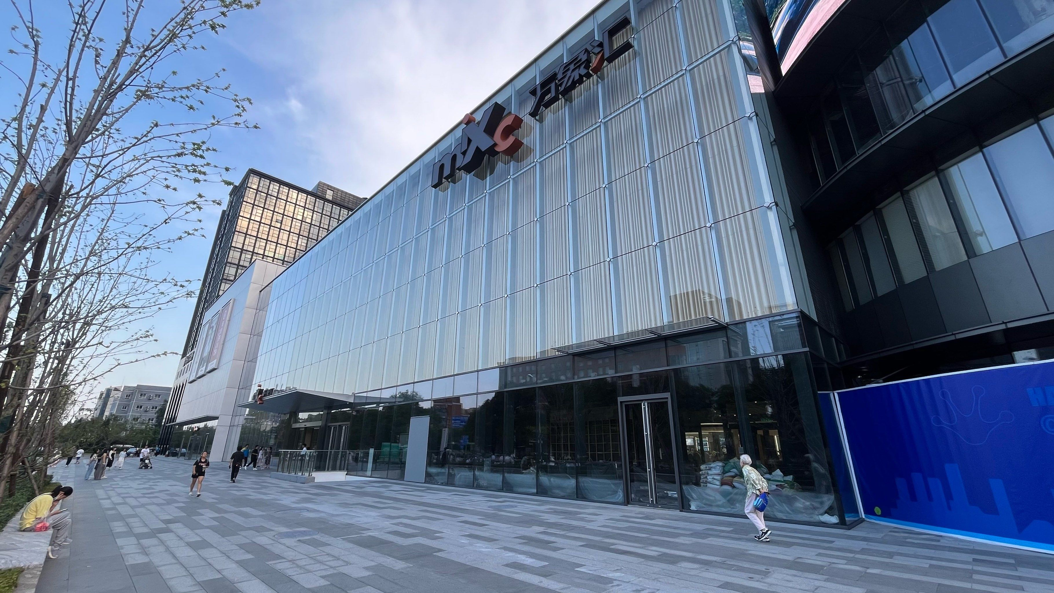 望京华彩:商业地产的尽头,还得国资华润来拯救