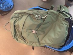 -迪卡侬(西三旗店)