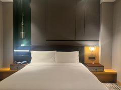 -上海虹桥祥源希尔顿酒店