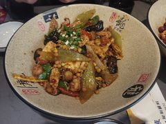 -集草轩·重庆麻辣烤鱼(西湖道店)