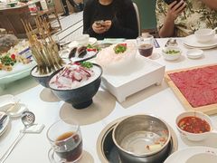 -帝皇海海鲜豆捞(桐泾商务广场店)