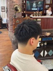 -BarberKiNG男士理发馆Barbershop