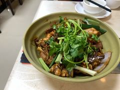 -胡须佬鸡煲四季火锅(龙珠大道店)