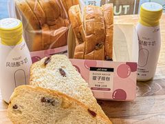 -皇冠幸福里动物奶油生日蛋糕(万达店)