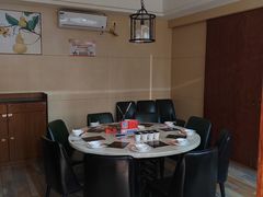 -潮牛禾记•潮汕鲜牛肉火锅(新亚洲店)