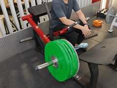 -英派斯健身旗舰店(海信国际中心馆)