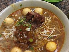 -万利洪记粉面美食