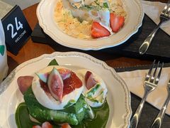 -luutosa  cafe & tea 鹿兔山